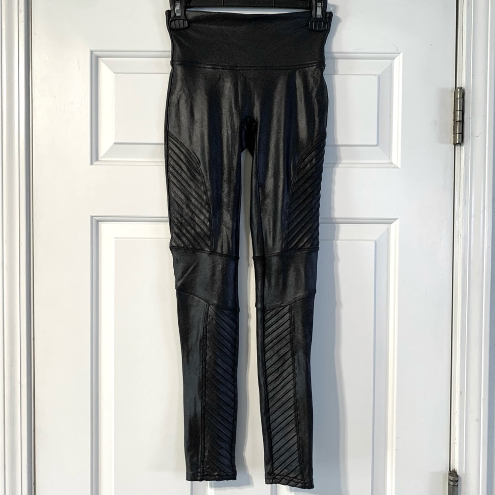 SPANX Black Faux Leather Moto Shapewear Leggings ~ Women’s Small